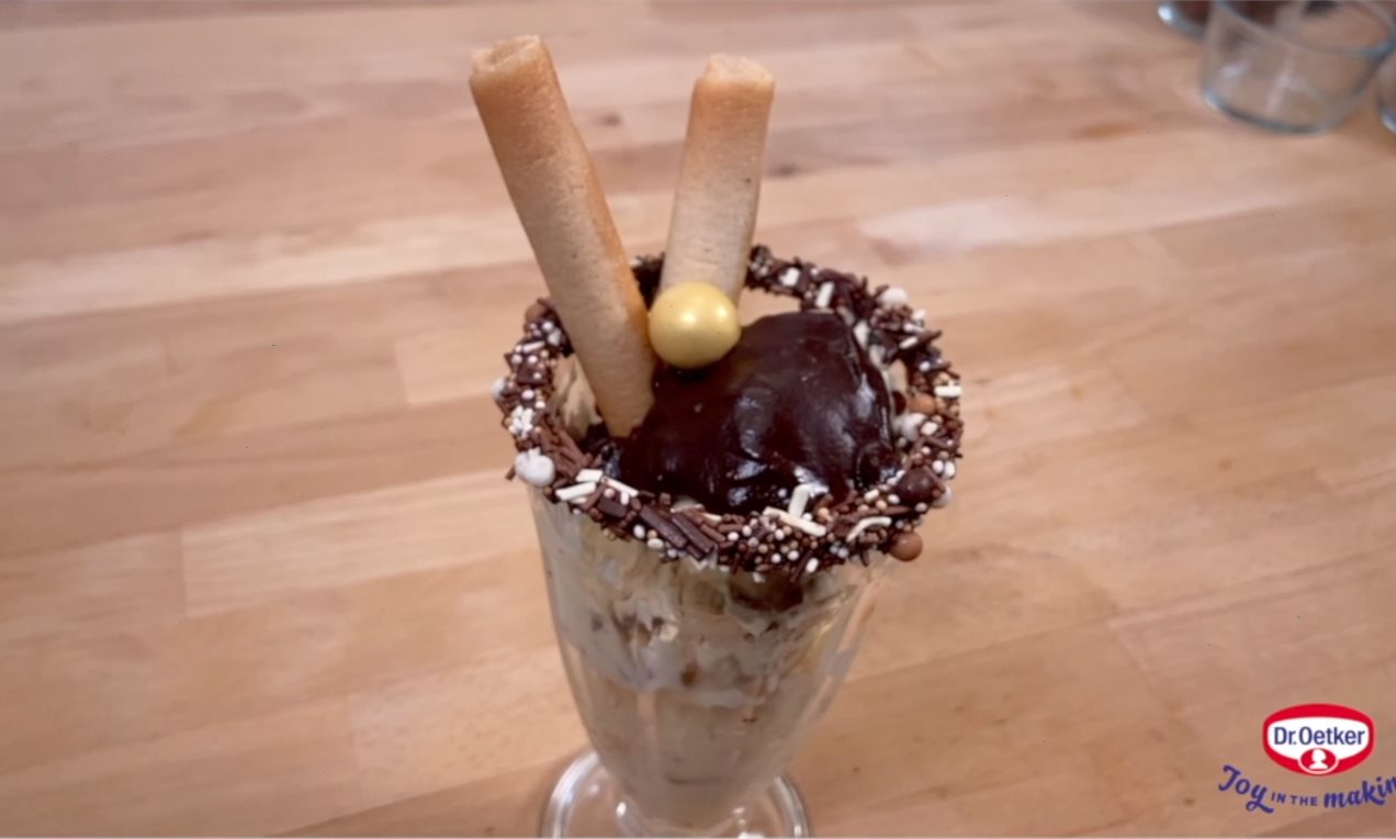 Chocolate, Sweets and Leftover Treats Ice Cream Recipe | Dr. Oetker