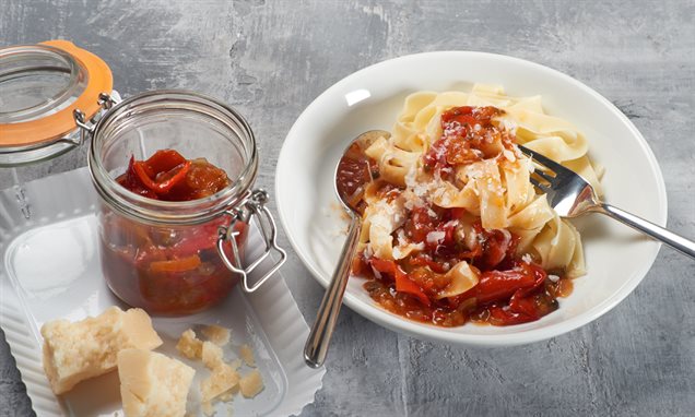 Tomaten-Paprika-Sugo Rezept | Dr. Oetker