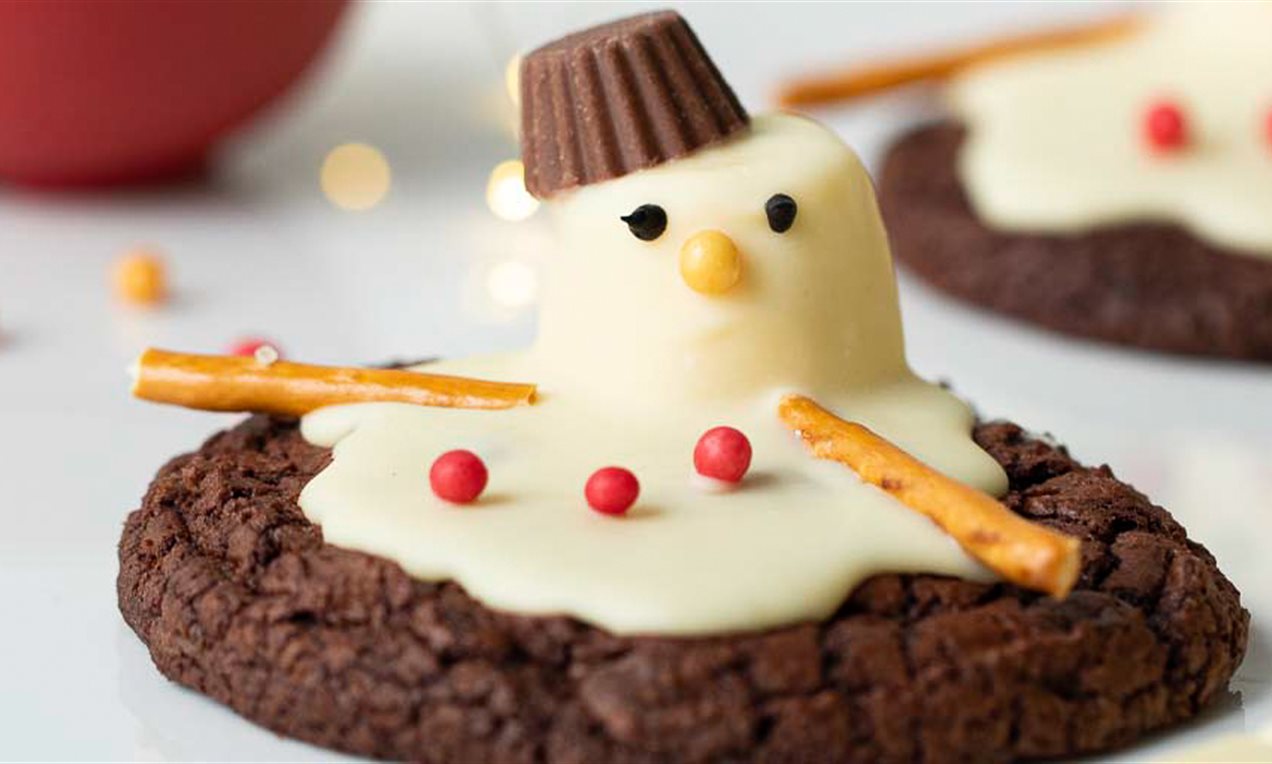 Melted Snowmen Brownie Cookies