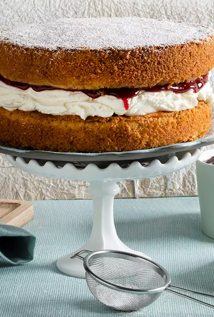 Victoria sandwich cake B