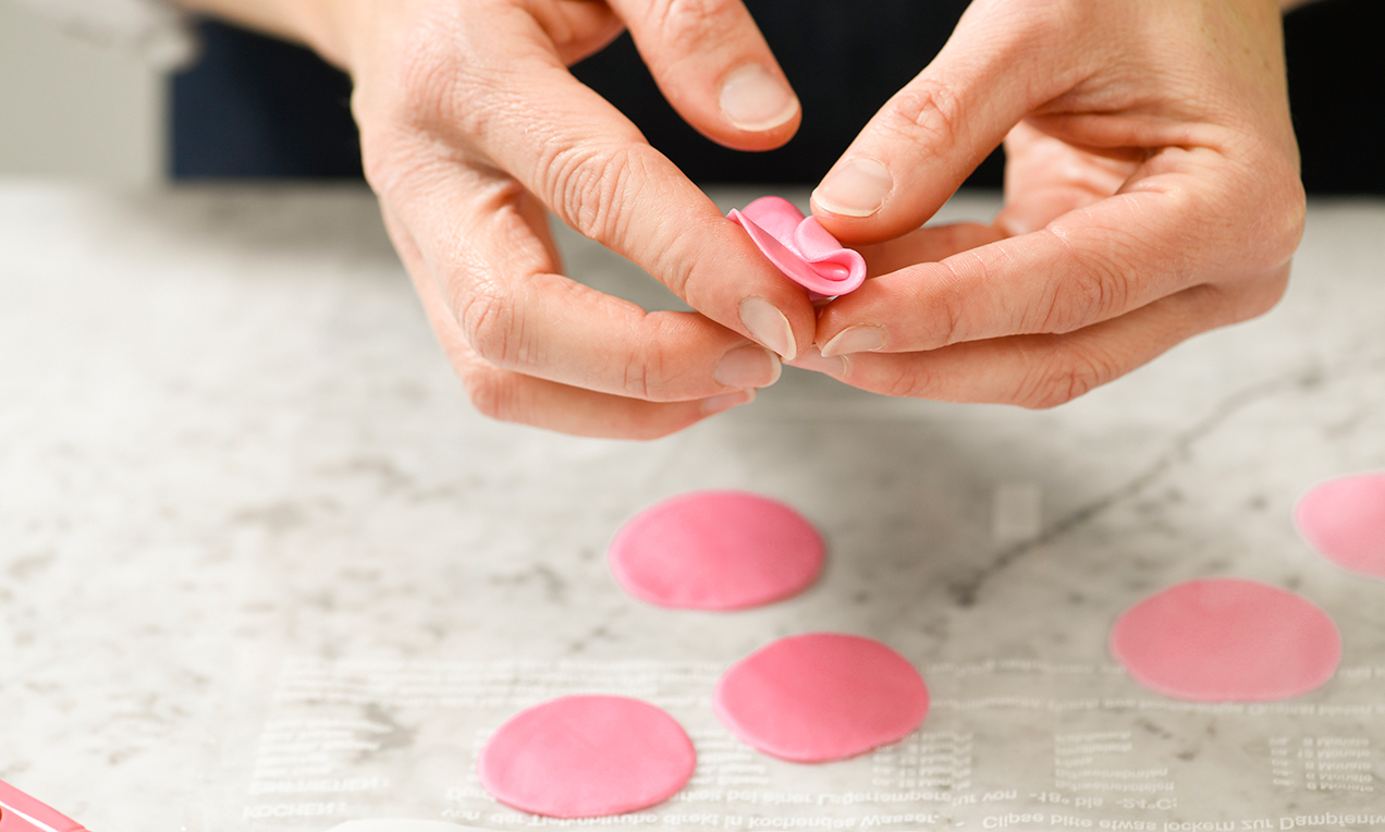 Rosen 3farbig-5585 ret Ausschnitt бг