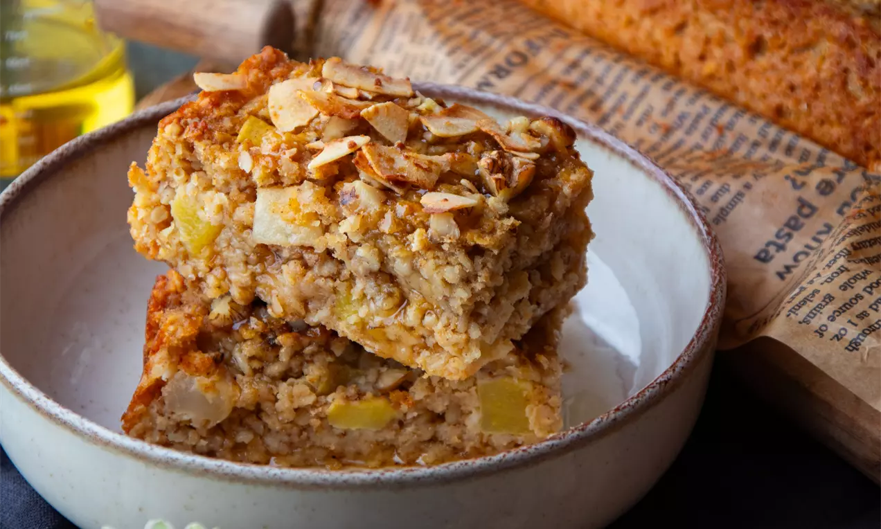 Печени овесени ядки с ябълки