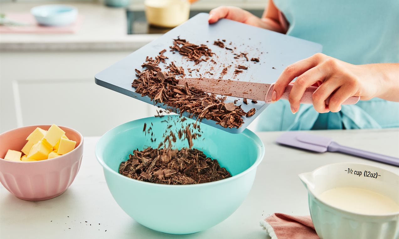 Chopped Choc in Bowl for ganache