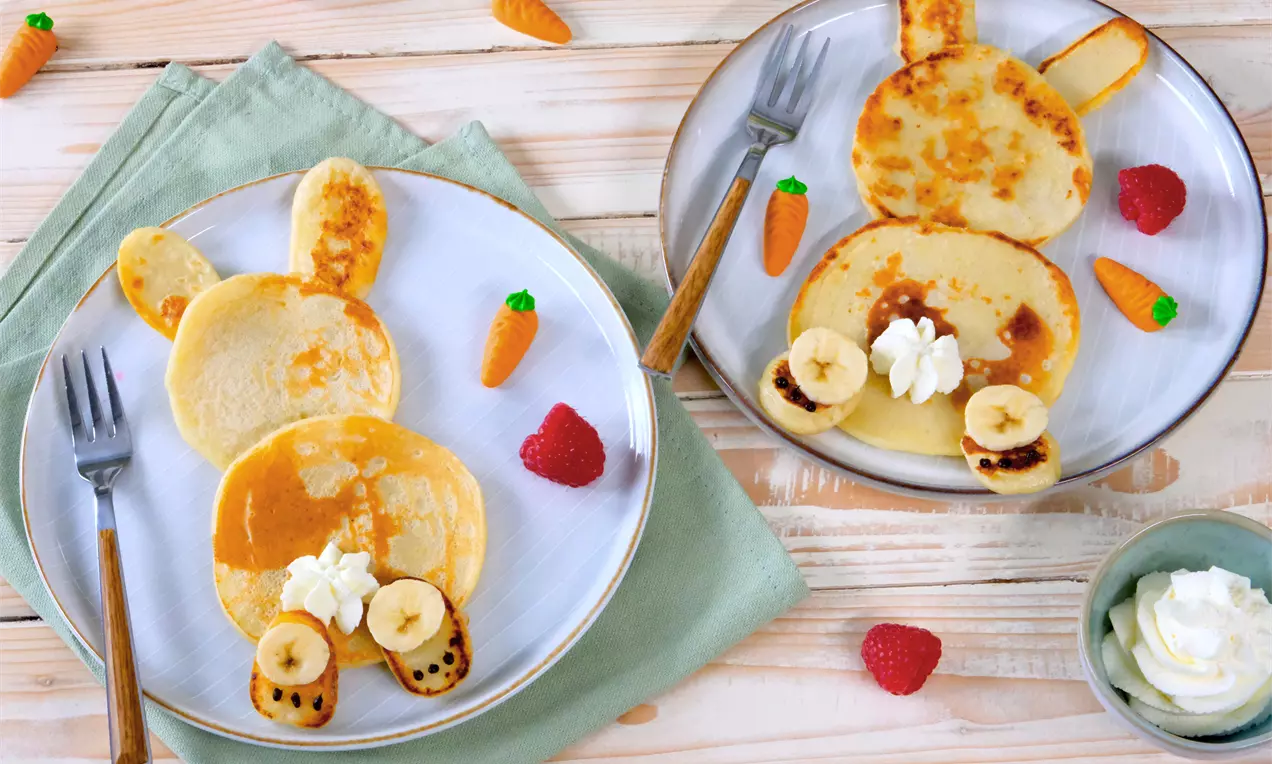 Probier dieses schnelle Pancake Rezept aus und zaubere leckere Pancakes – perfekt zum Osterfrühstück oder als Dessert. Jetzt backen!