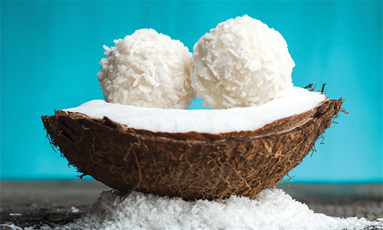 Coconut Cake Pops Recipe Dr. Oetker