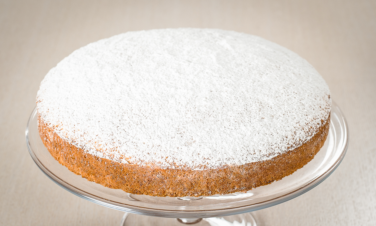 Torta di carote e cocco