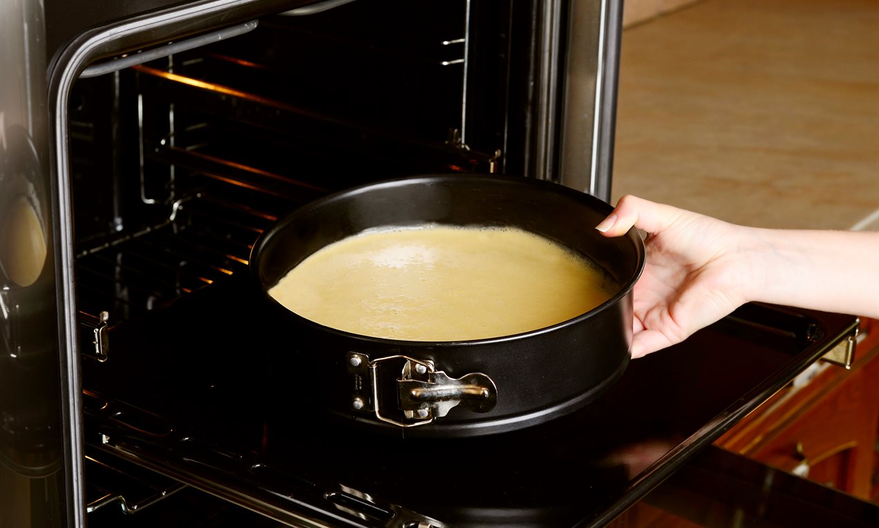 37c Pieczenie biszkoptu.jpg бг