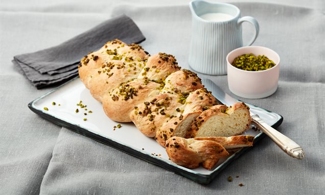 Feiner Hefezopf Rezept | Dr. Oetker