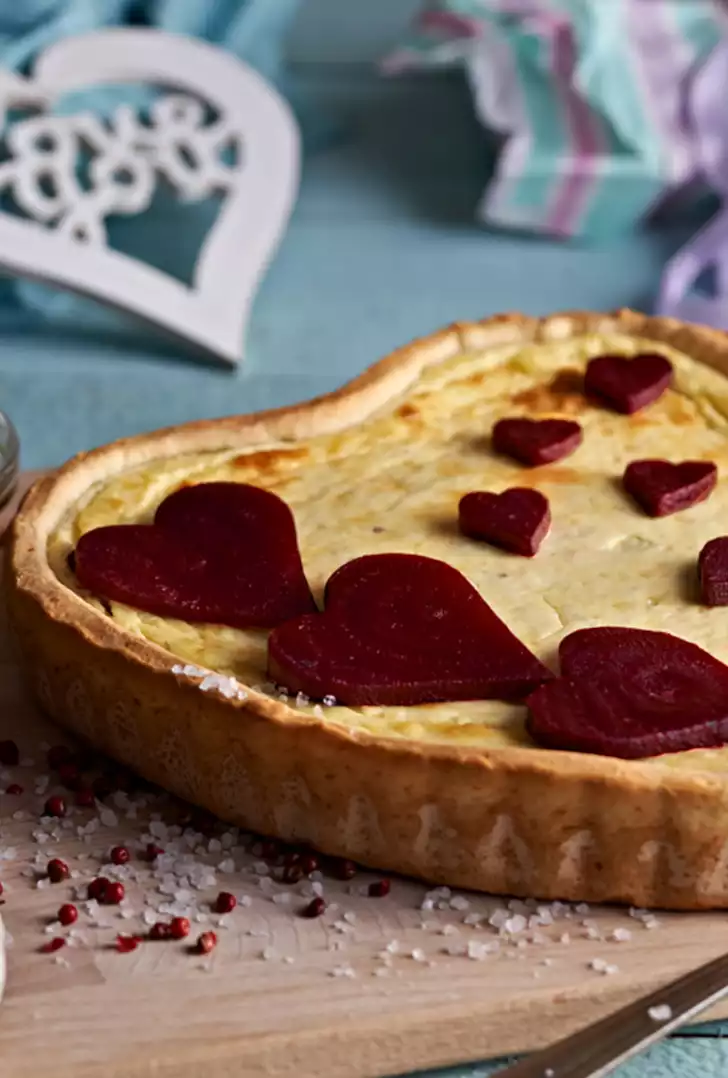 torta salata cuore a misura.jpg