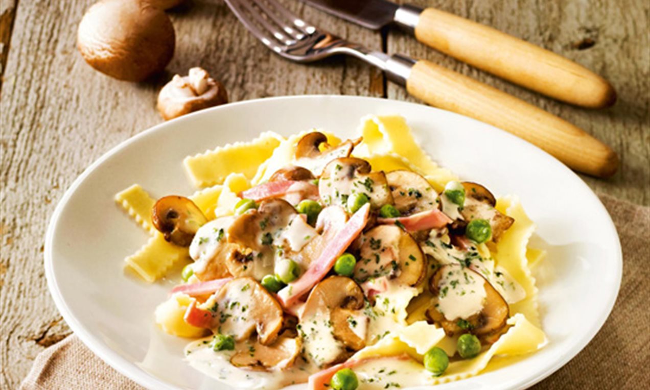 Pasta mit Schinken-Pilz-Soße Rezept | Dr. Oetker