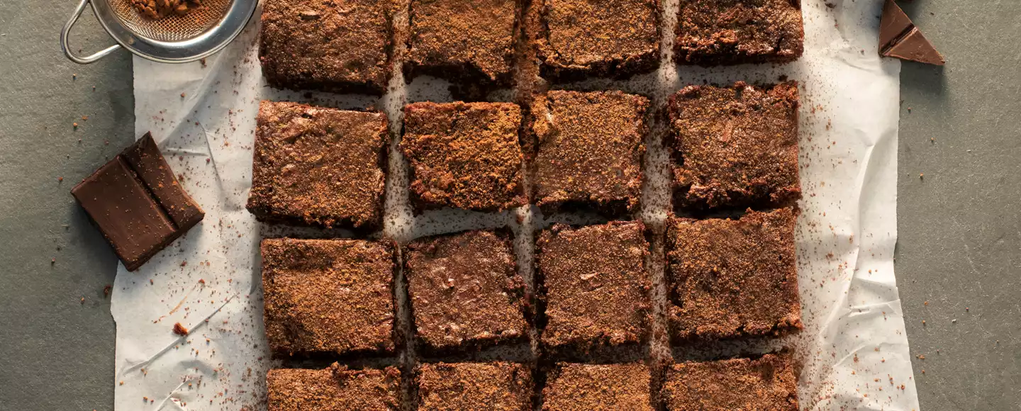Bolo cremoso de chocolate: Receita, Como Fazer e Ingredientes