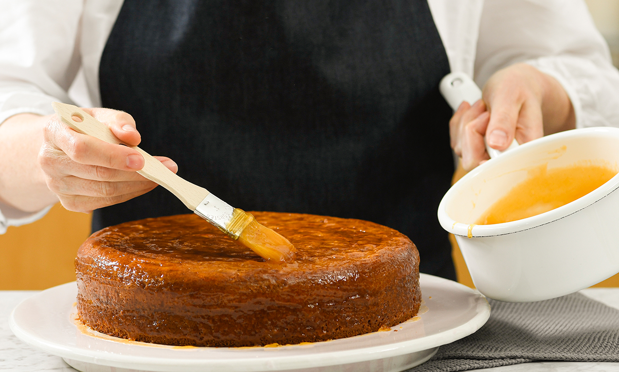 Fondant-Torte aprikotieren DSC7393 ausschnitt бг