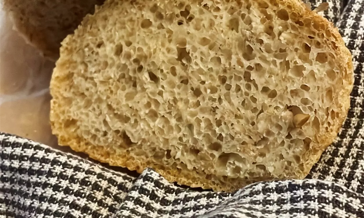 Jednostavan domaći kruh