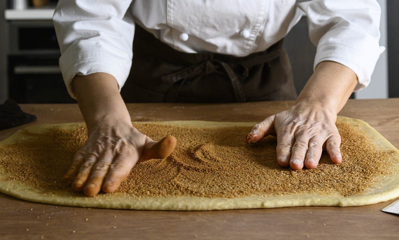 Step_cinnamon roll (16)