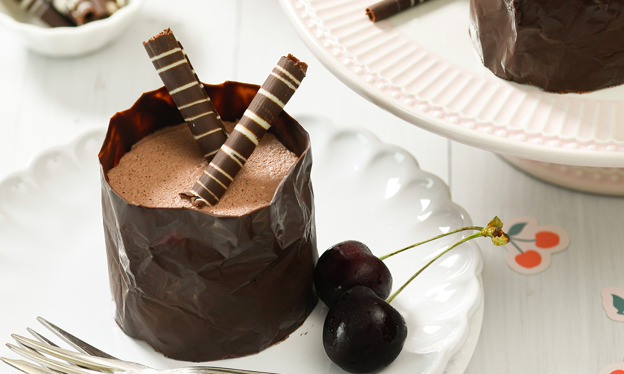 Schwarzwälder Schokoladen-Törtchen Ausschnitt DSC8310