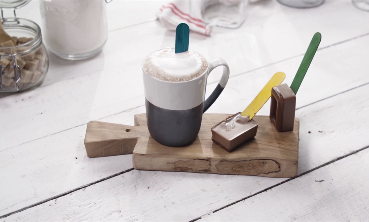 Salted caramel and chocolate sticks Recipe | Dr. Oetker