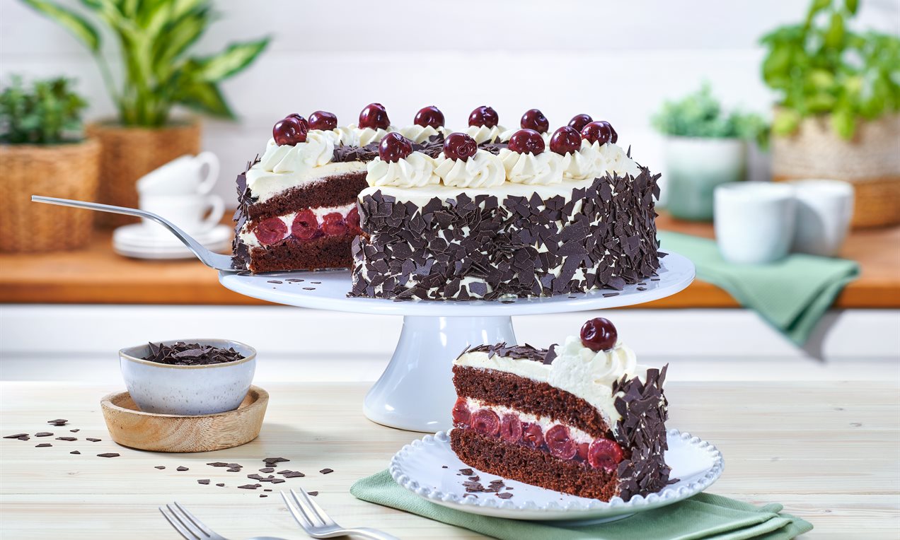 Vegane Schwarzwälder Kirschtorte Rezept | Dr. Oetker