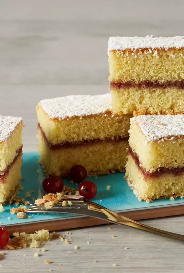 tranci di pan di spagna a misura ricettario.jpg