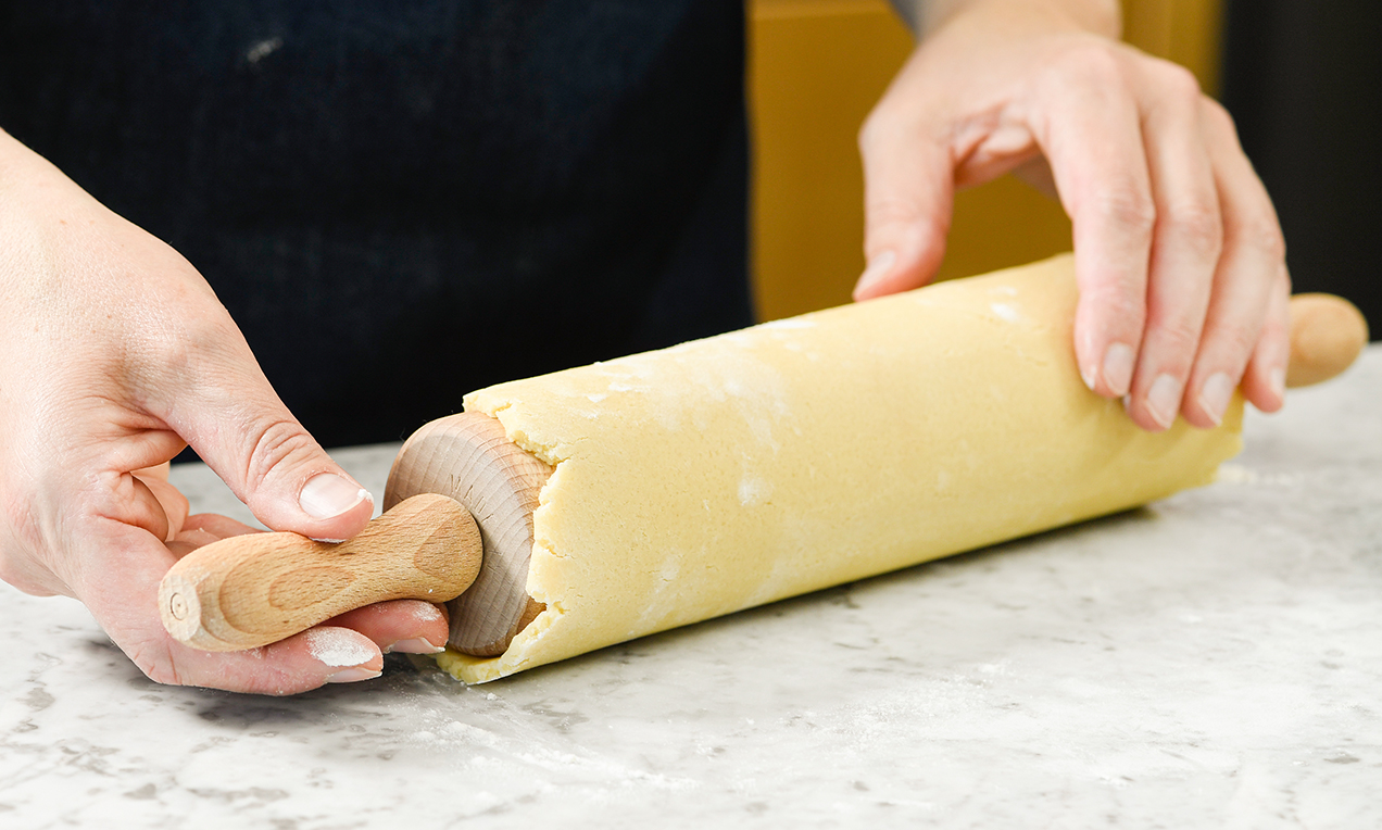 Teigdecke Nudelholz DSC9744 ausschnitt бг