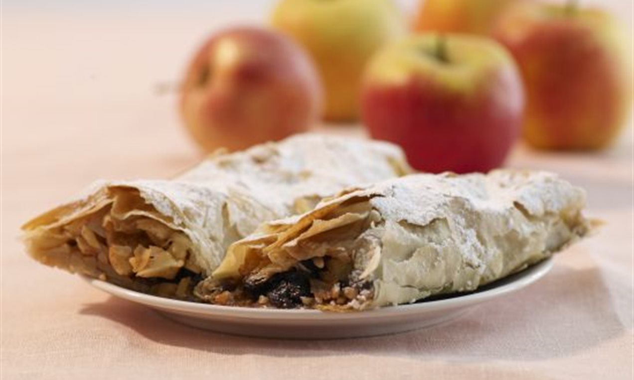 Apfelstrudel Recept | Dr. Oetker