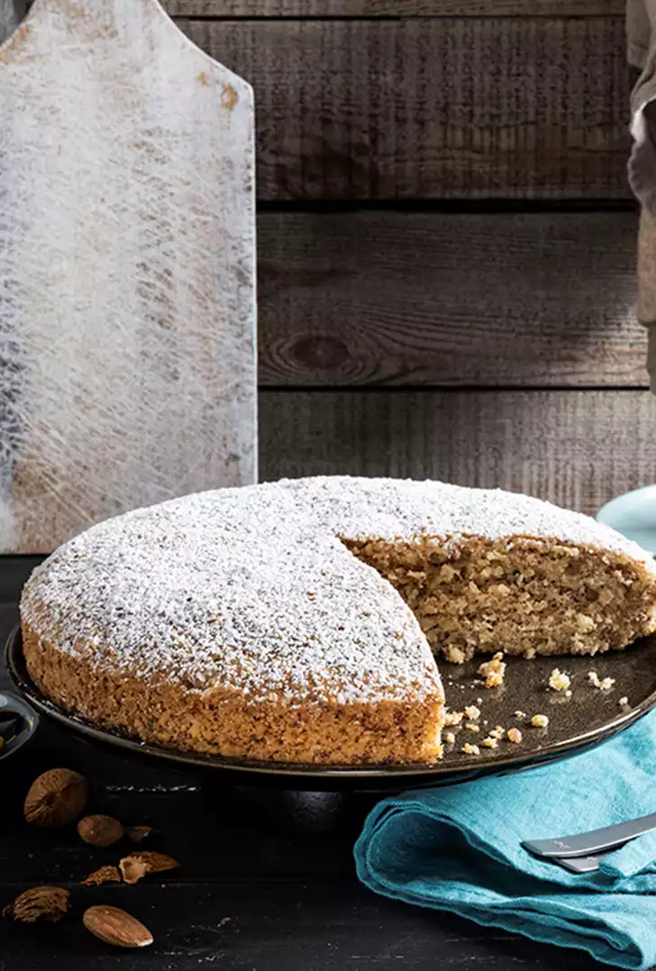 Torta di mandorle senza burro e olio