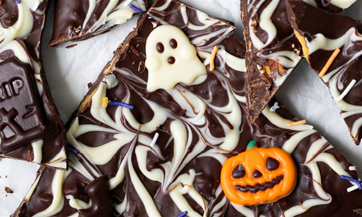 Halloween Chocolate Bark