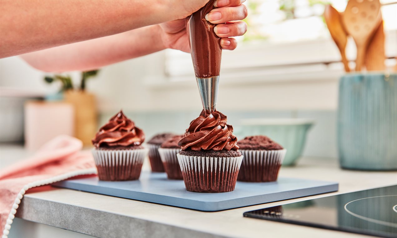 Piping Ganache1-1 and 4-5