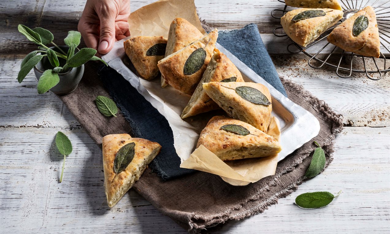 Triangoli alla salvia e gorgonzola