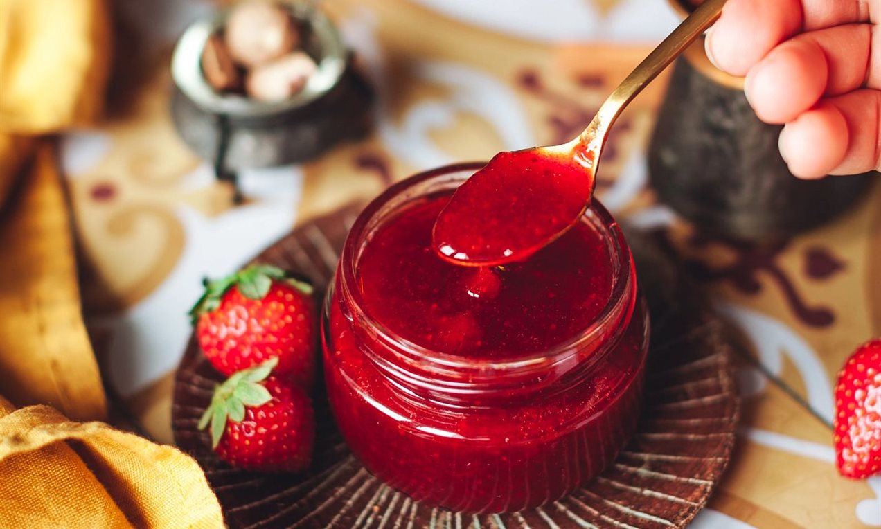 Extra ovocný jahodový džem s orientálnym korením