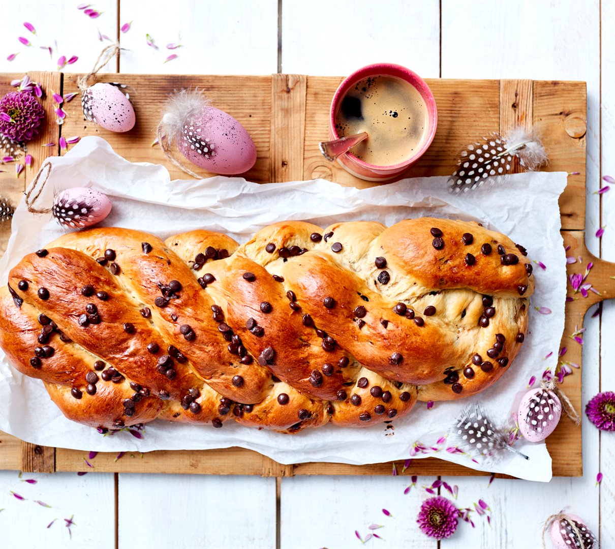Ricetta Treccia di pan brioche con gocce di cioccolato Paneangeli