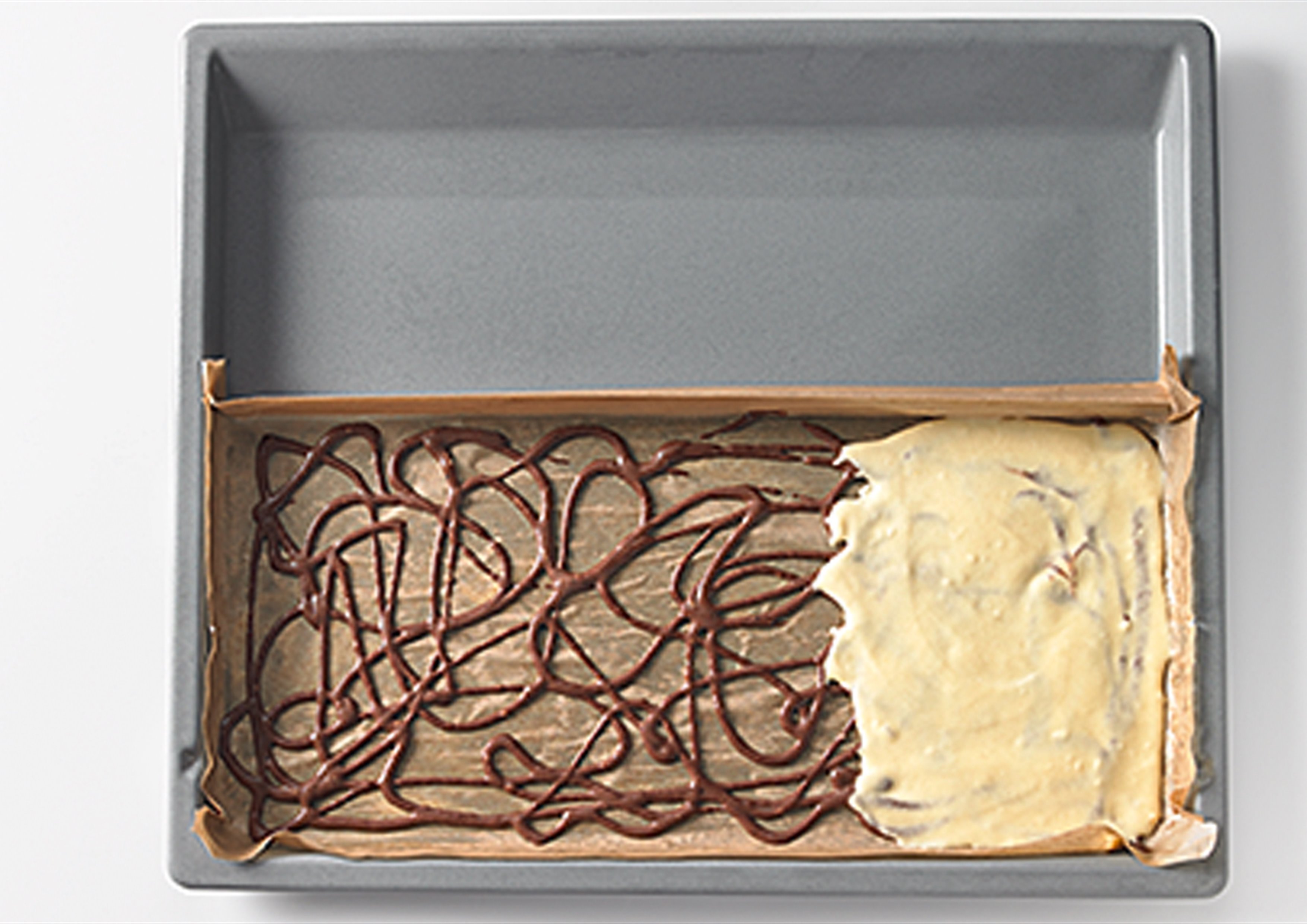 Cassis-Mousse-Torte Rezept | Dr. Oetker